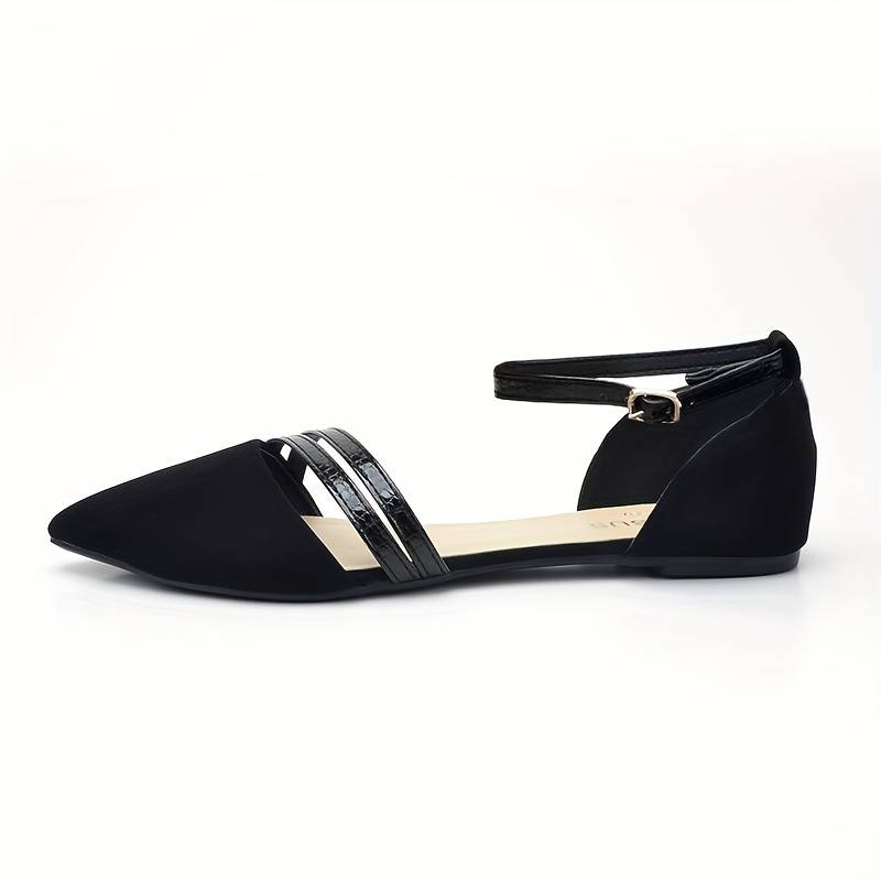 GR | Lightweight flat sandals with buckle and pointed toe