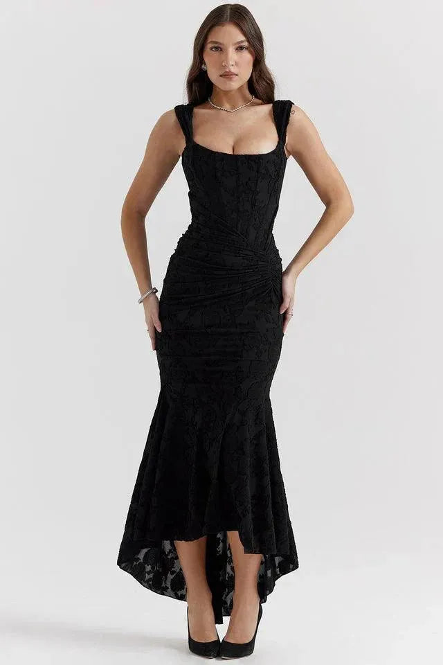 GR | Vintage floral dress with internal boning and pleats. Perfect for special occasions.