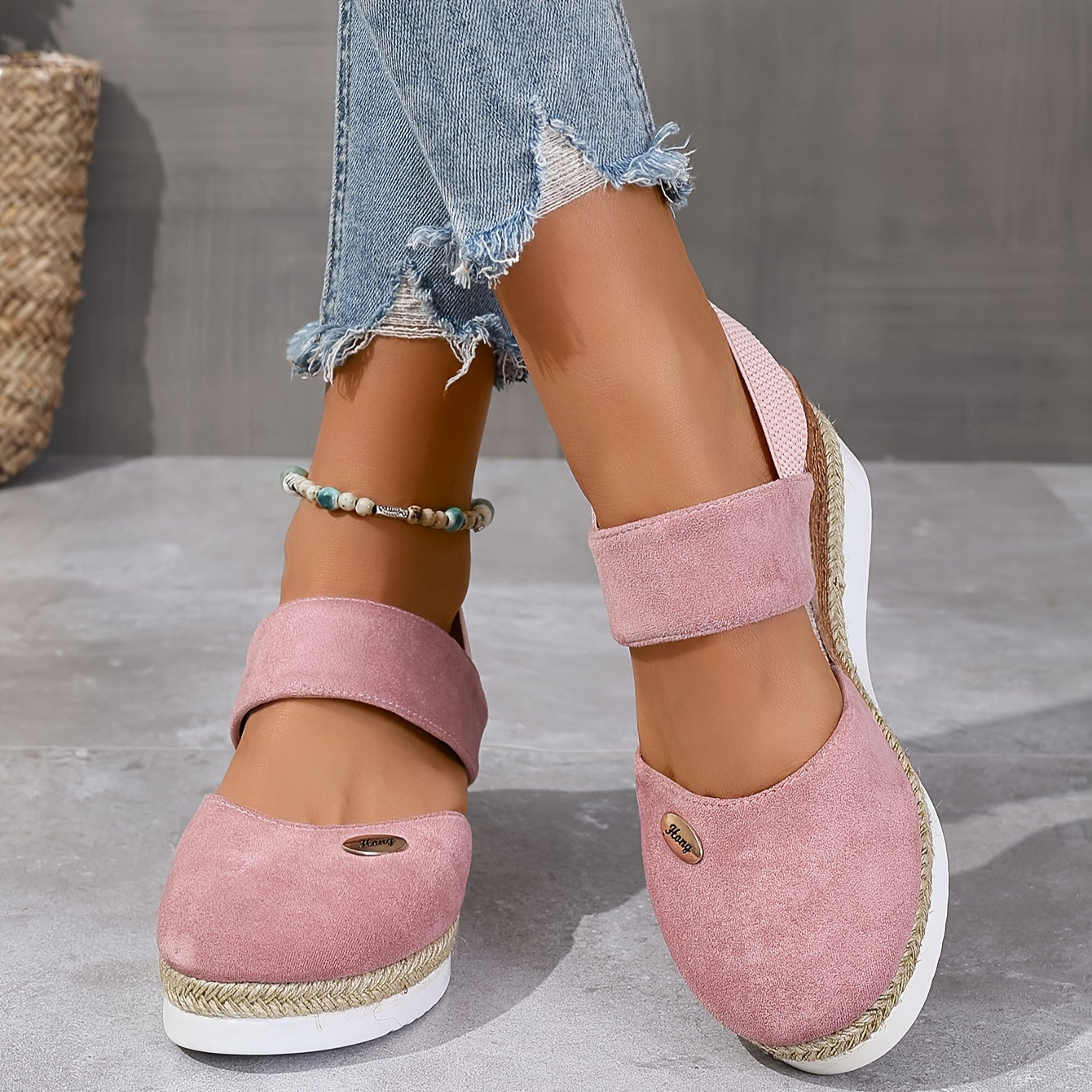 GR | Women's Platform Sandals: Non-slip, Closed Toe, Elastic Strap