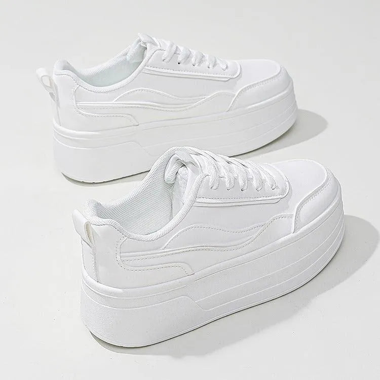 GR | Sneakers with platform sole