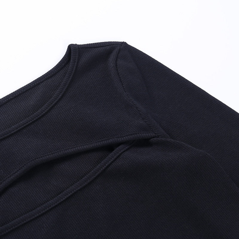 Chartrei – a beautiful long-sleeved top 