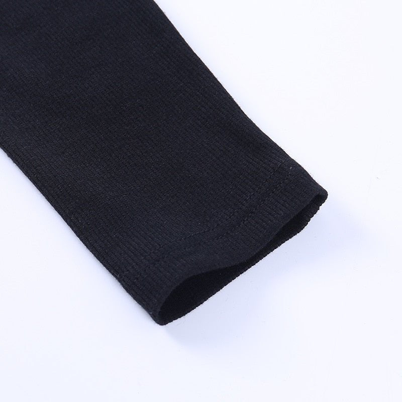 Chartrei – a beautiful long-sleeved top 