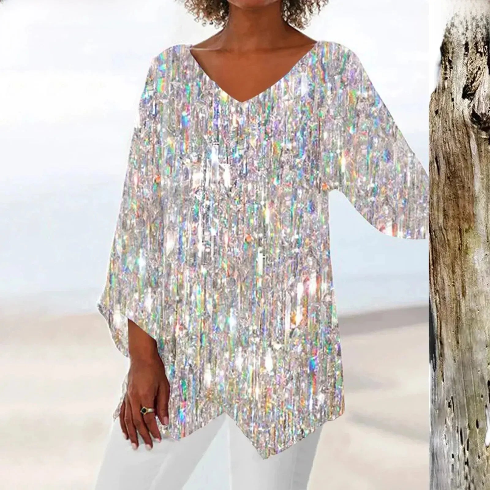 GR | Elegant Women's Vintage Top with V-Neck: Stylish, Comfortable & Versatile