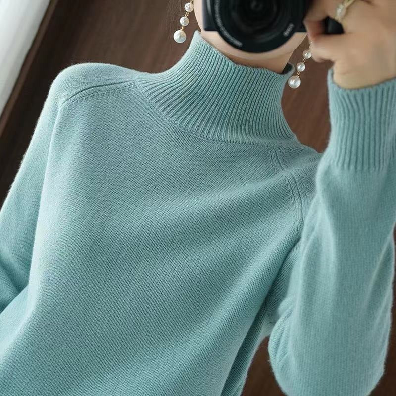 GR | Warm knit sweater with high collar for women