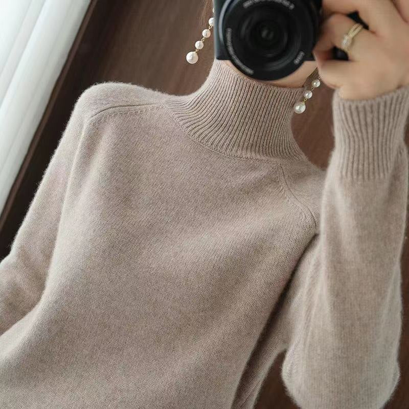 GR | Warm knit sweater with high collar for women