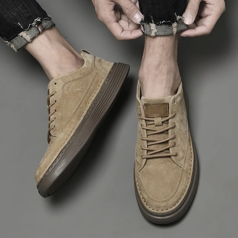 GR | Suede low top sneakers