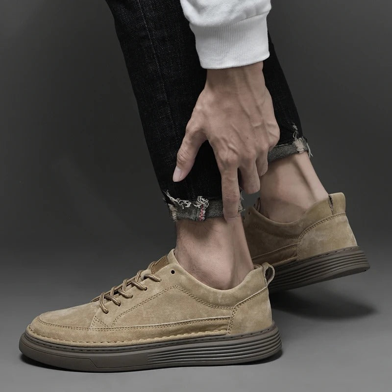 GR | Suede low top sneakers
