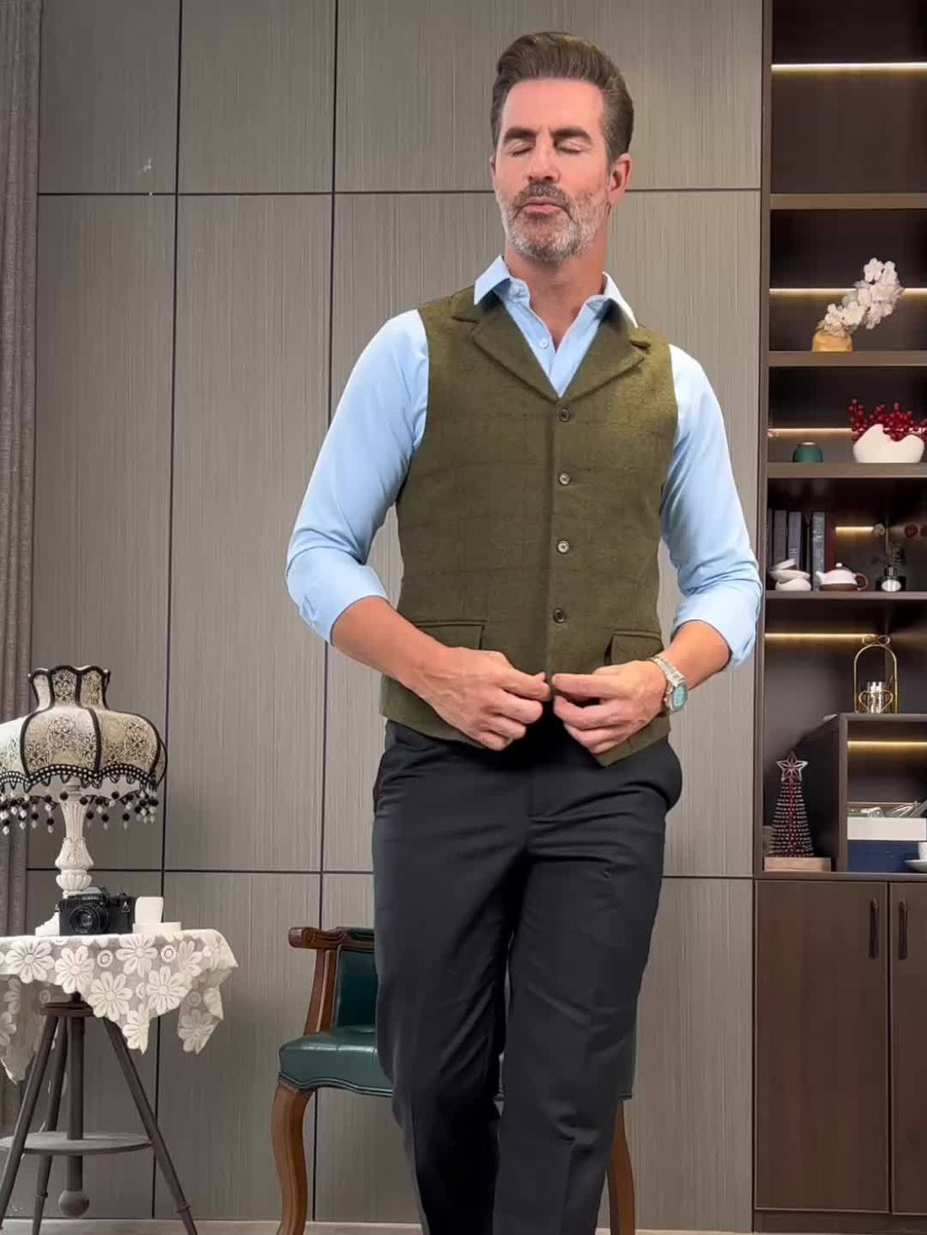 GR | Checkered wool vest
