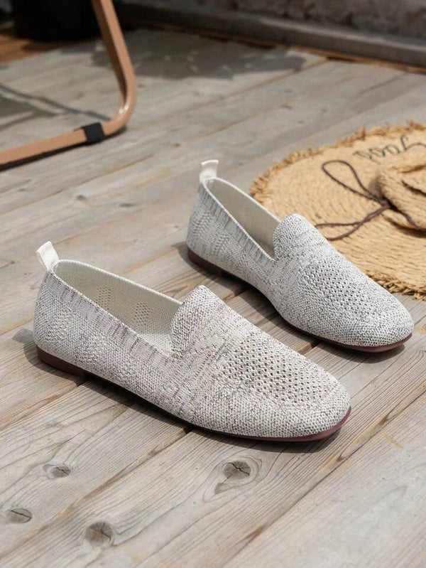 GR - Modeeuze and minimalist winter shoes