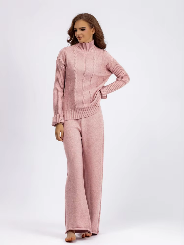 GR | Modern, elegant knit two-piece set