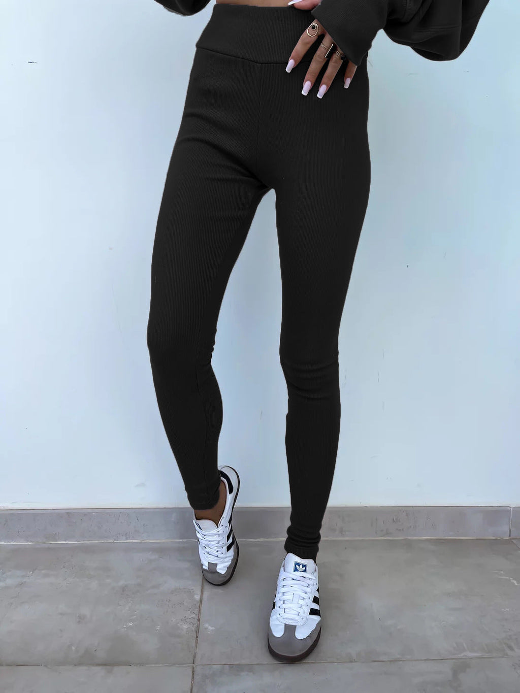 GR | Women's Relaxed Style Suit with Long Sleeves – Winter Set 
