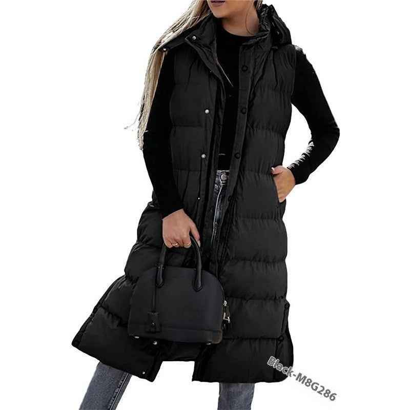 GR | Sleeveless, casual quilted jacket with hood and zipper