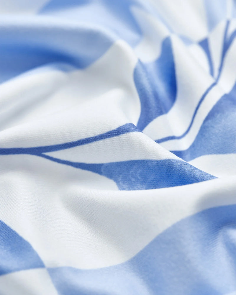 GR | Kurzärmeliges Sommerkleid mit Blätterdruck