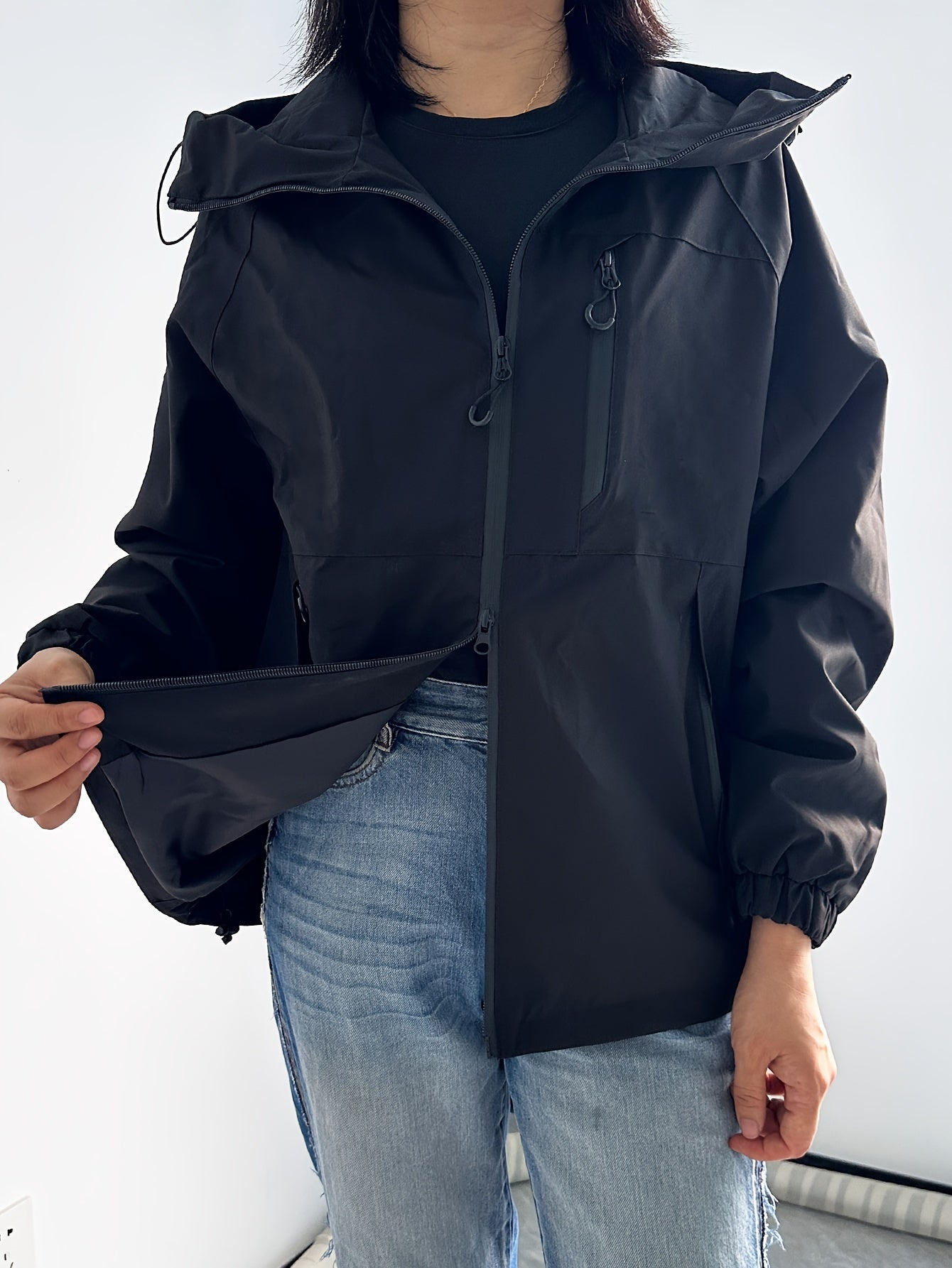 GR | Modern Water and Windproof Rain Jacket for Women