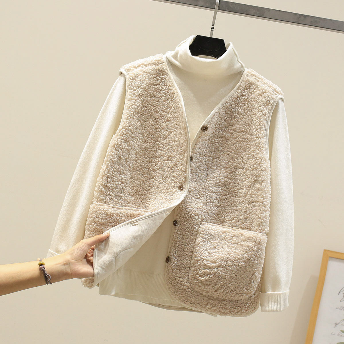 GR | Classic Lambswool Vest