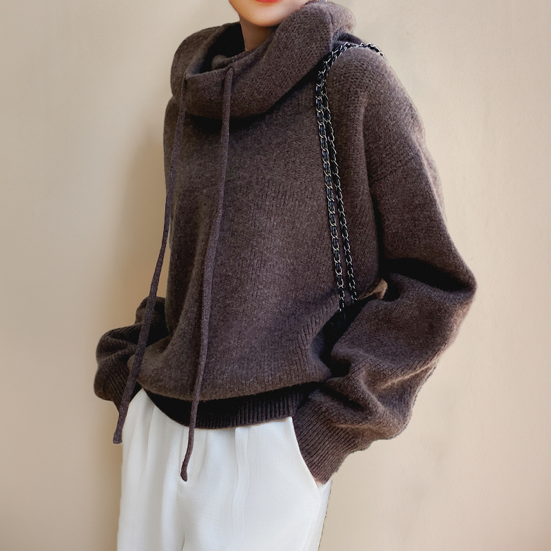GR - Women's knitted hoodie for comfortable casual looks