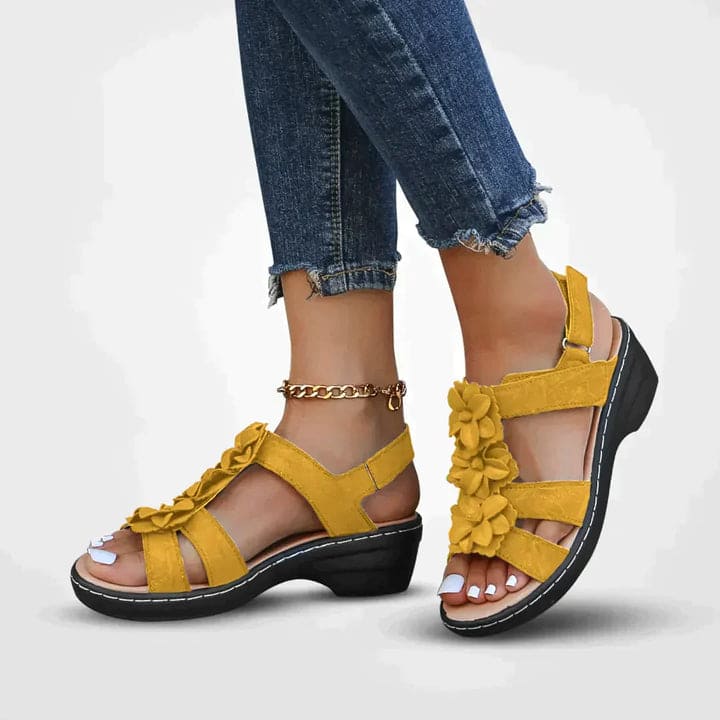 GR | Floral Platform Sandals