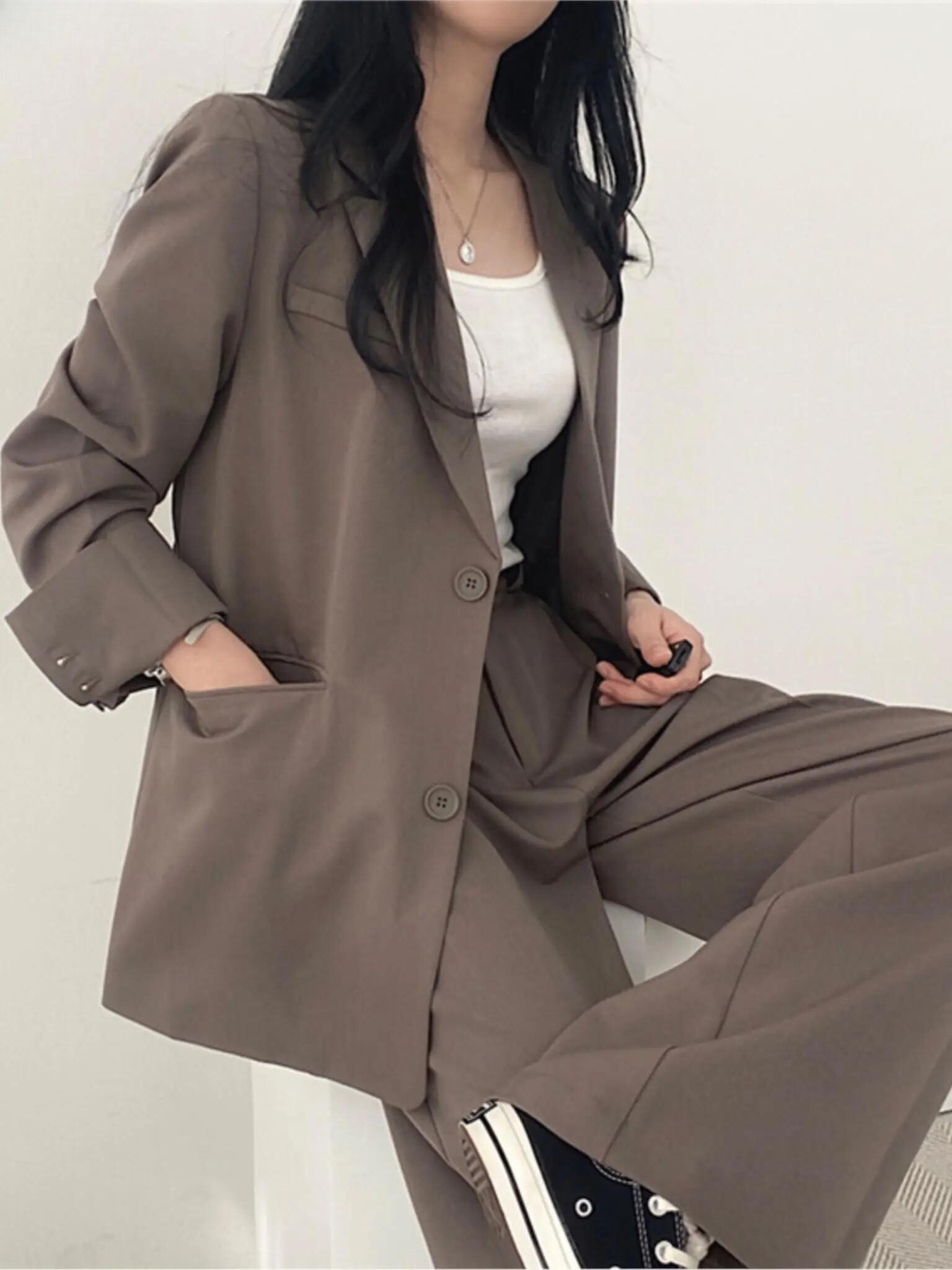 GR | Women's Two-Piece Professional and Stylish