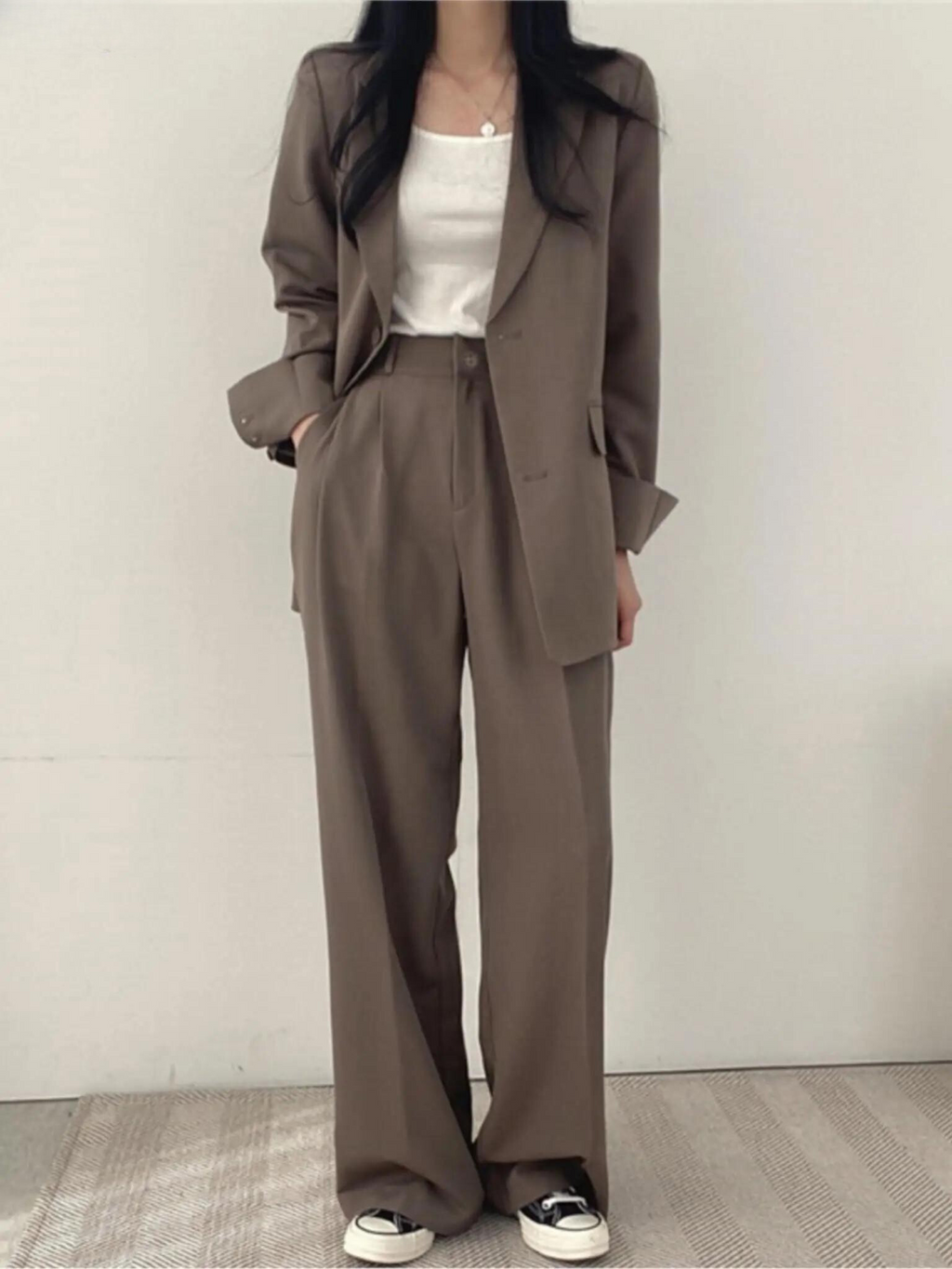 GR | Women's Two-Piece Professional and Stylish