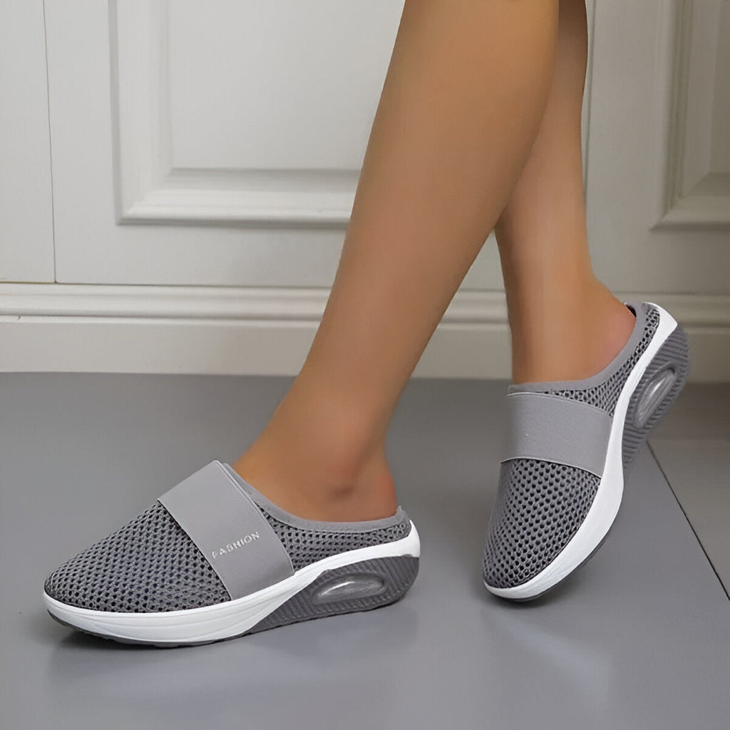 GR | Orthopedic wedge sandals