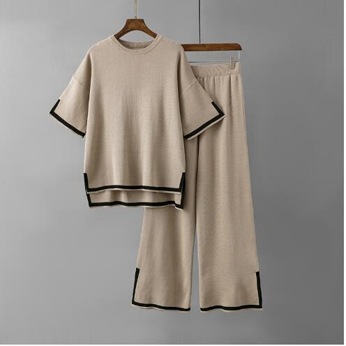Two-piece Korean outfits made from lightweight, stretchy and soft material 