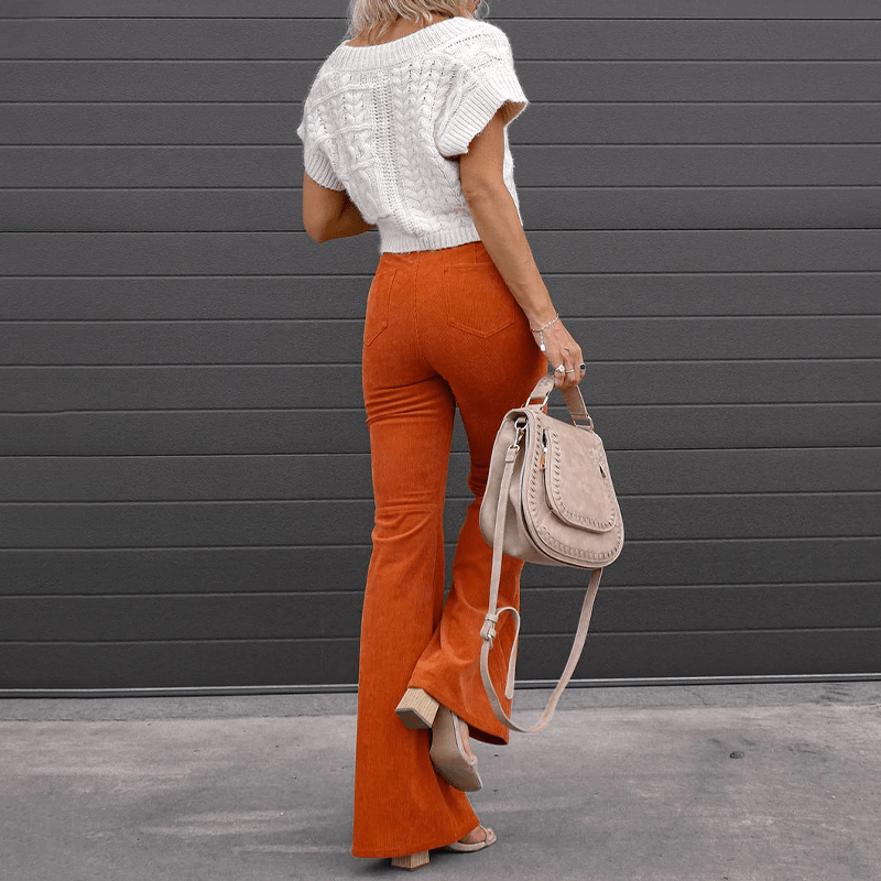 GR | Curvy-cut flared trousers for women