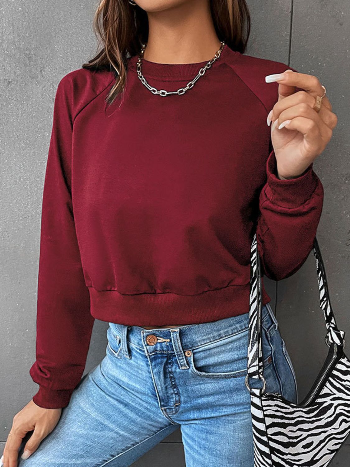GR | Stylish Winter Streetwear Short Sweater for Women 