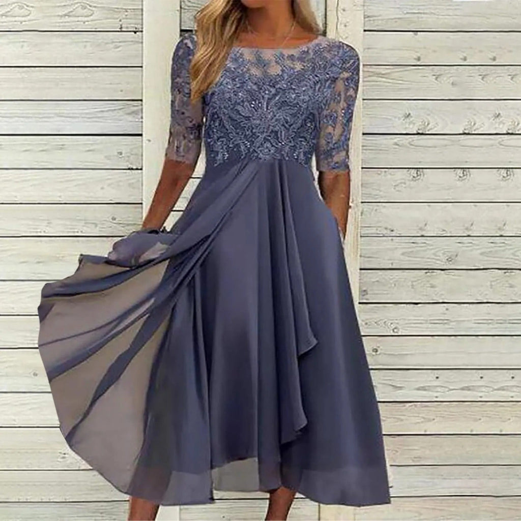 GR | Stilvolles Kleid Mit Zarter Spitze