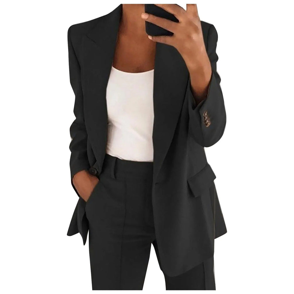GR | Women's suit with blue jacket and plain trousers