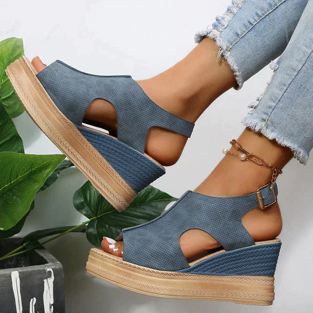 GR - Platform Sandals