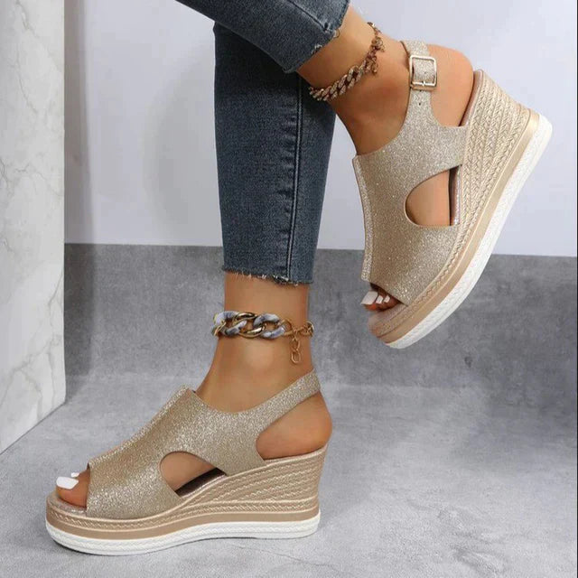 GR - Platform Sandals