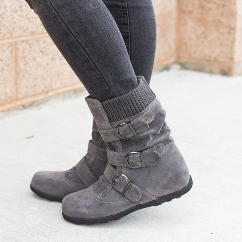 GR | Style - Fashionable winter boots with buckle