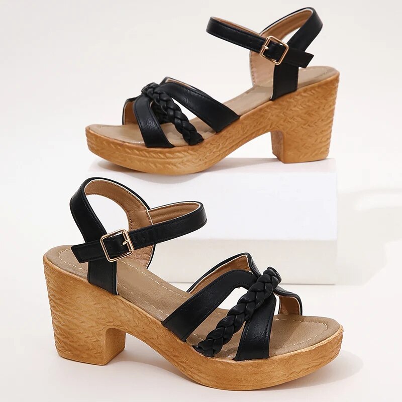 GR - Ankle strap heels