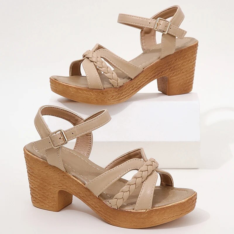 GR - Ankle strap heels