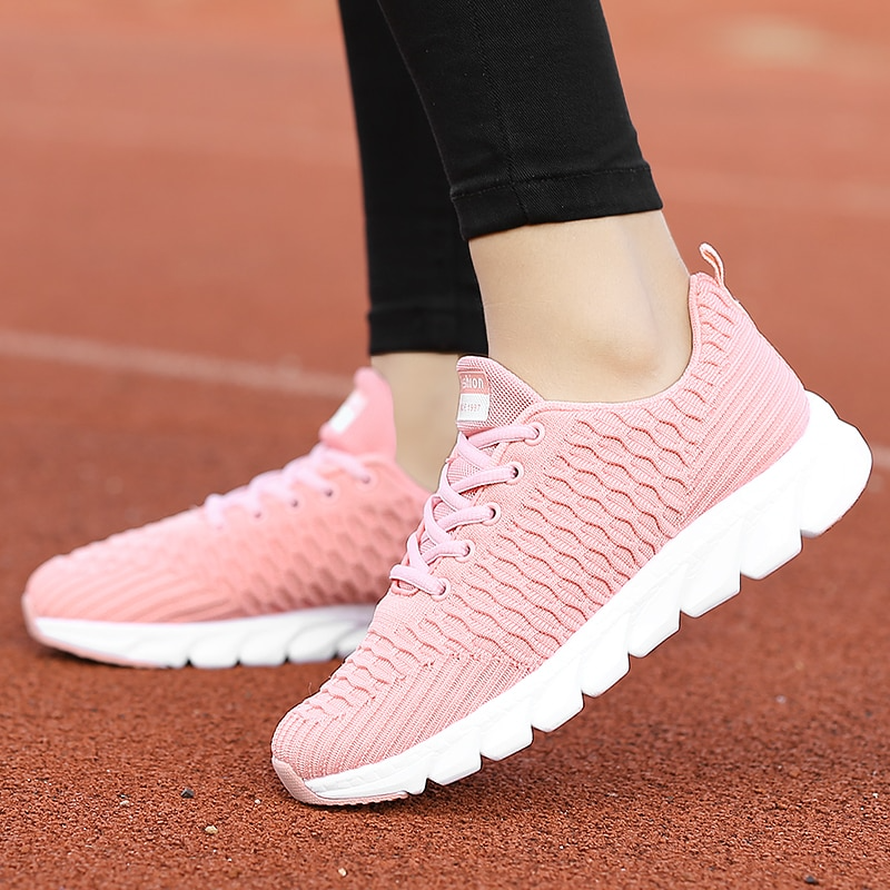 GR | Lightweight ankle-high sneakers with non-slip sole and breathable feel