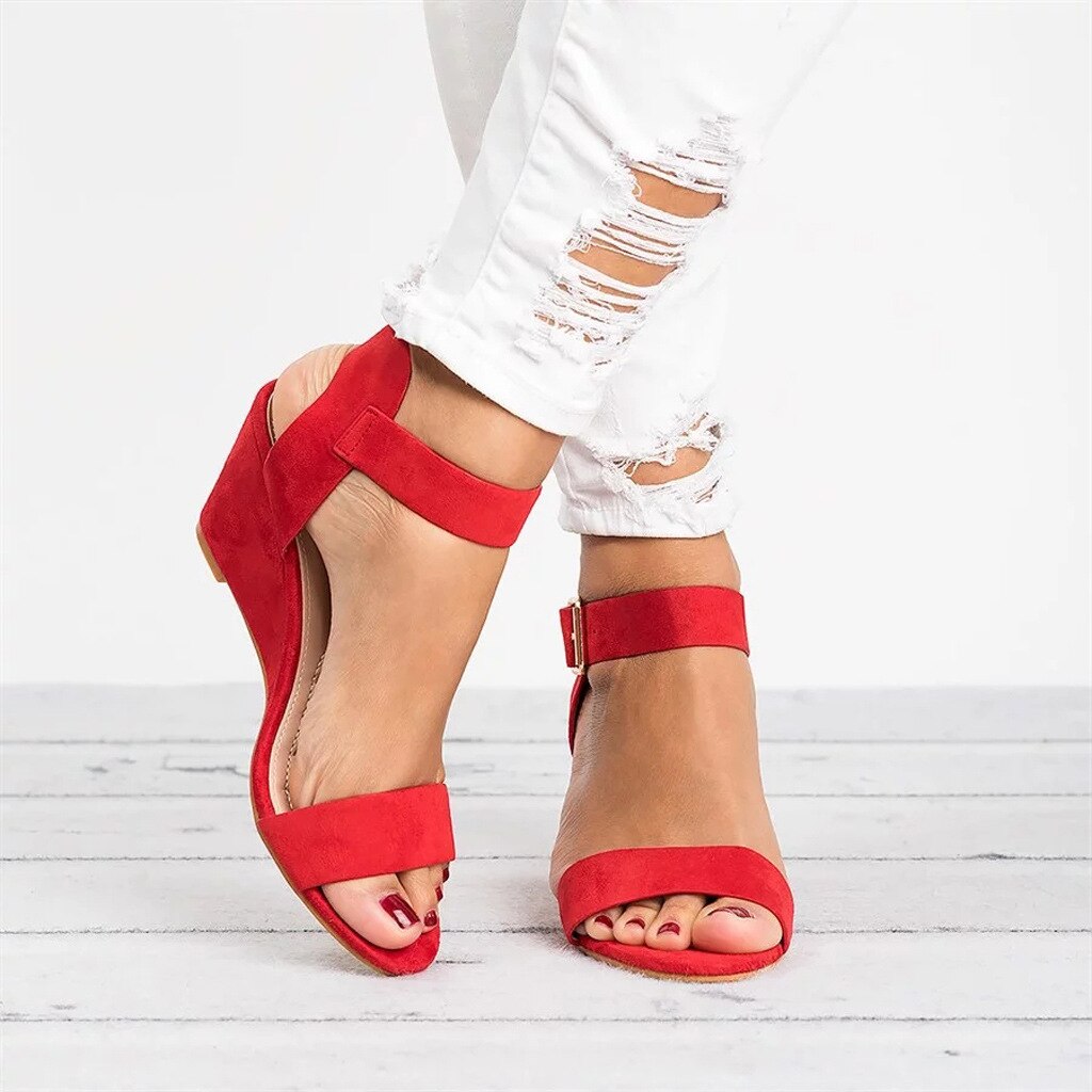 GR | Strappy Sandals - Comfortable and stylish women's sandals with heels