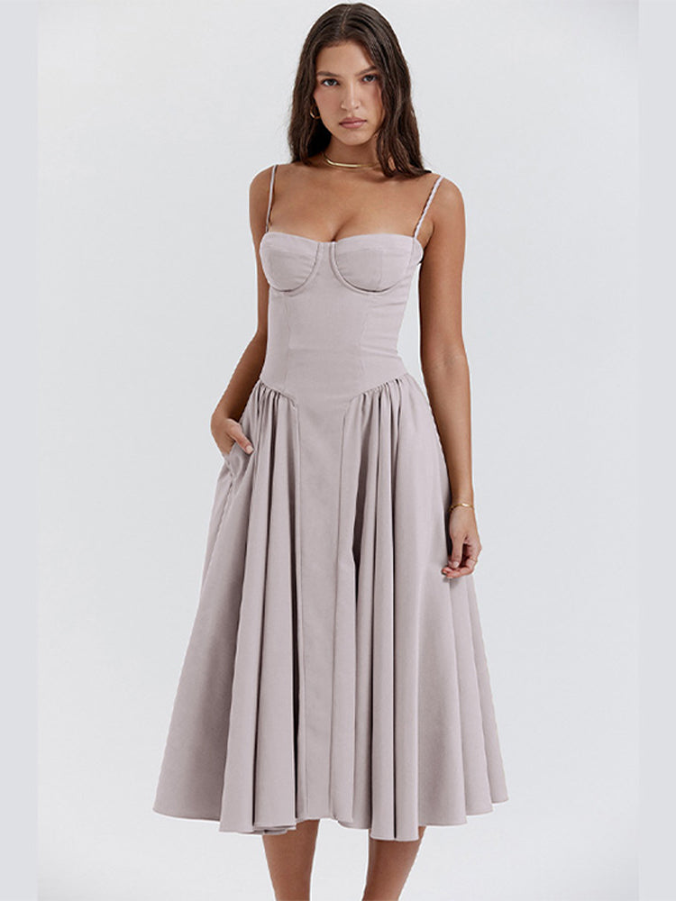 GR | Taillenformendes Sommerkleid