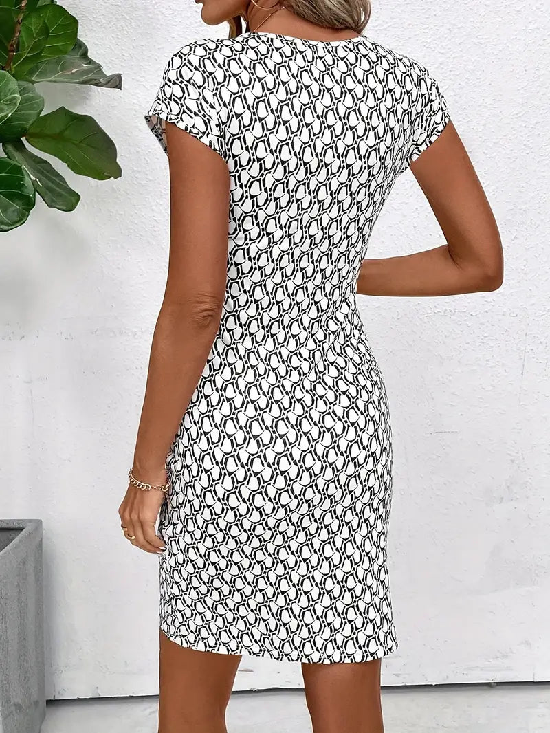 GR | Elegant dress with round neckline and all-over print
