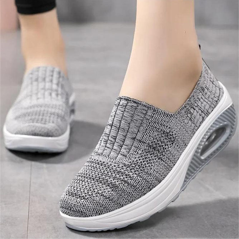 GR | Breathable Slip-on Sneakers with Ergonomic Sole for Women