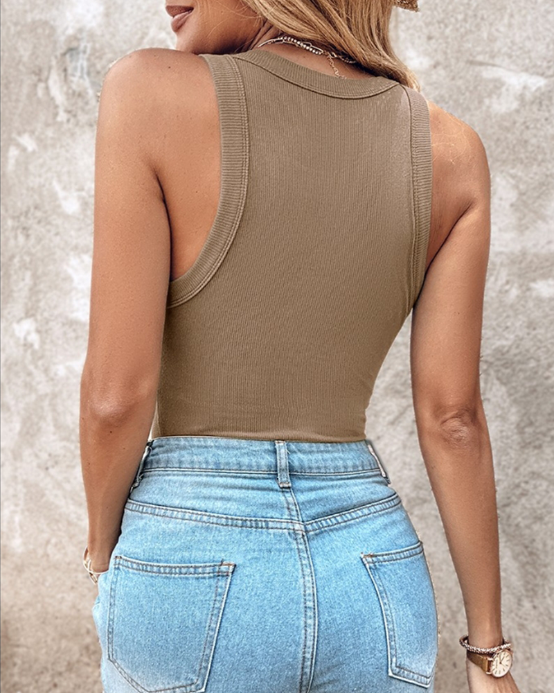 GR | Tank top with built-in bra, ribbed crew neck