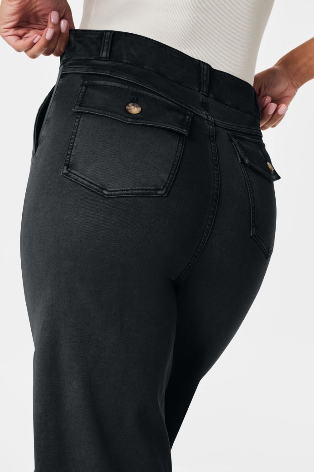 GR | High-waisted jeans with pockets: Classic, stylish and versatile