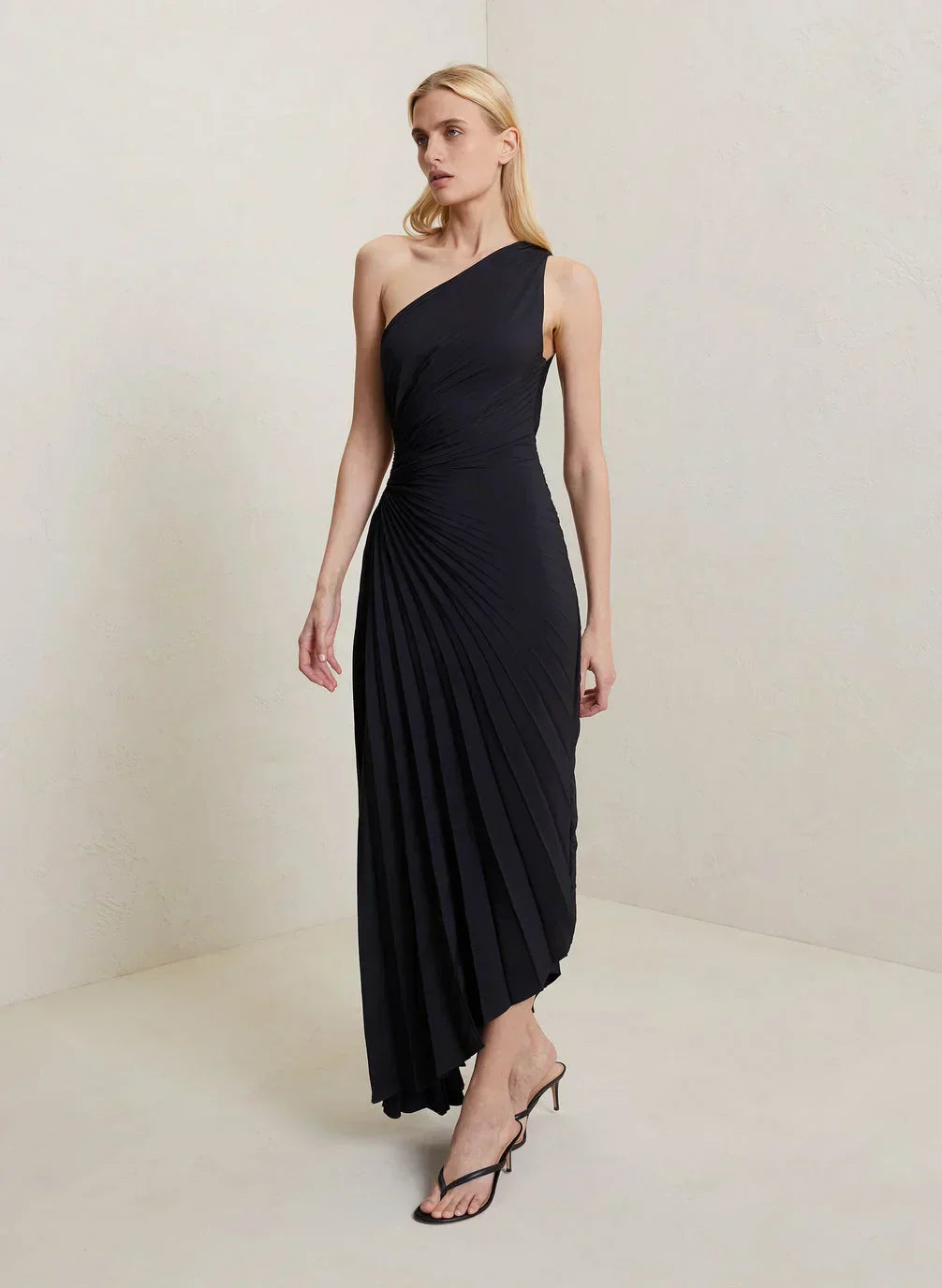 GR | One Shoulder Maxi Dress