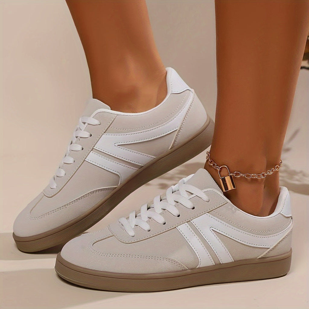 GR | Comfortable women's sneakers in solid colors