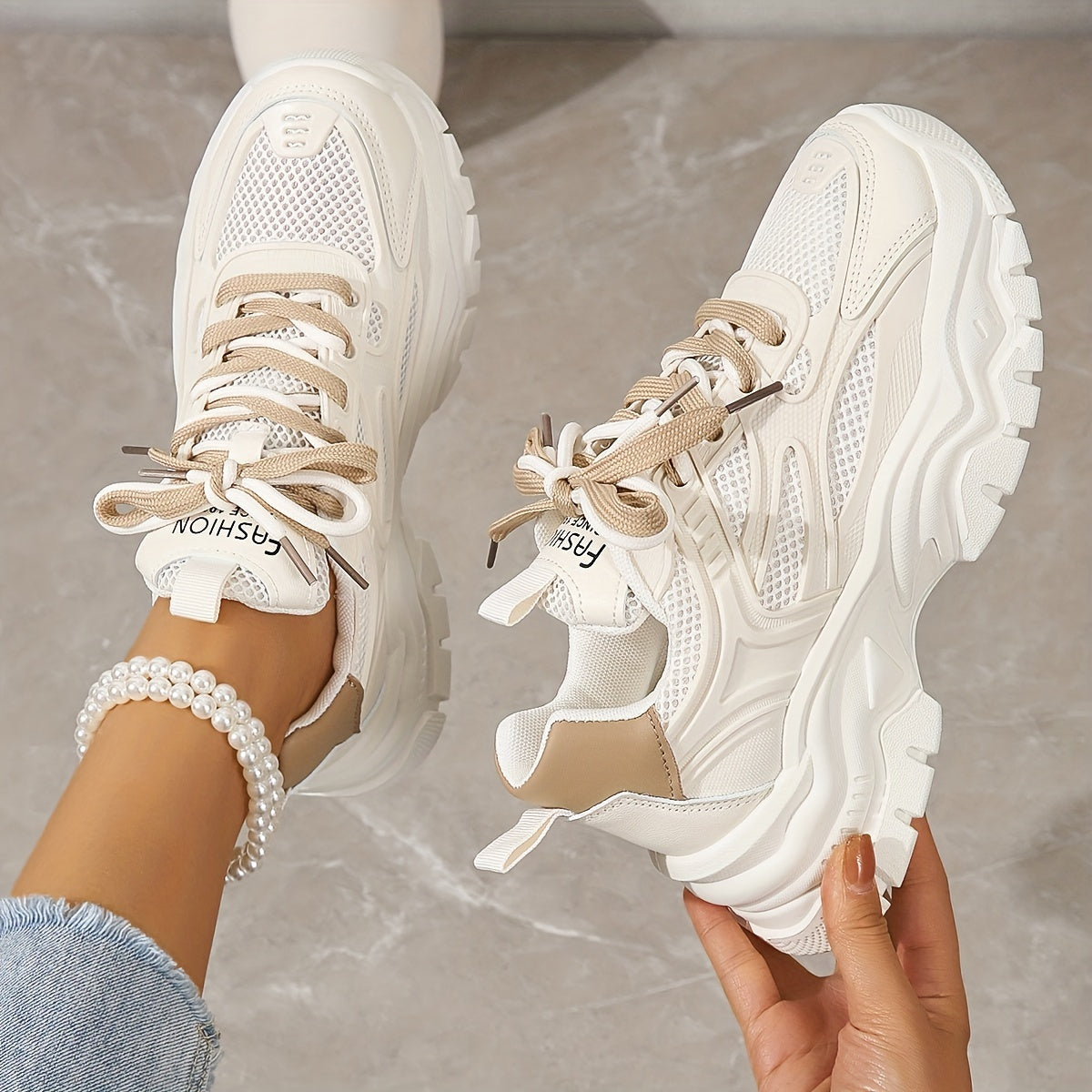 GR | Airy mesh shoes for women