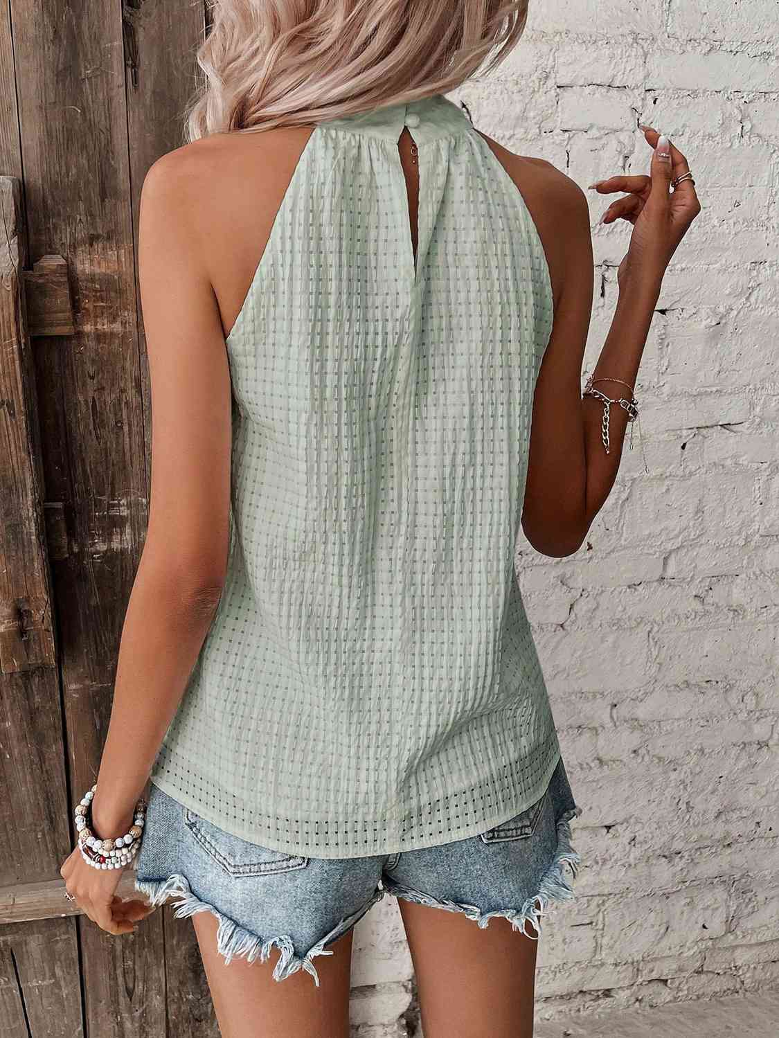 GR | Halterneck top with polka dot detail