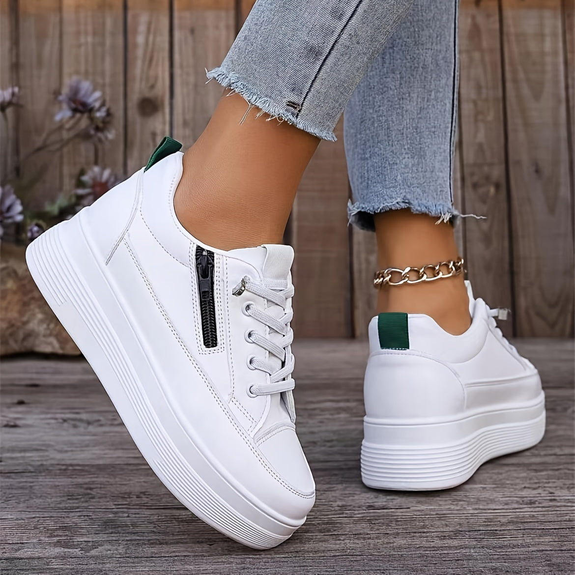 GR | Stylish solid-color sneakers for