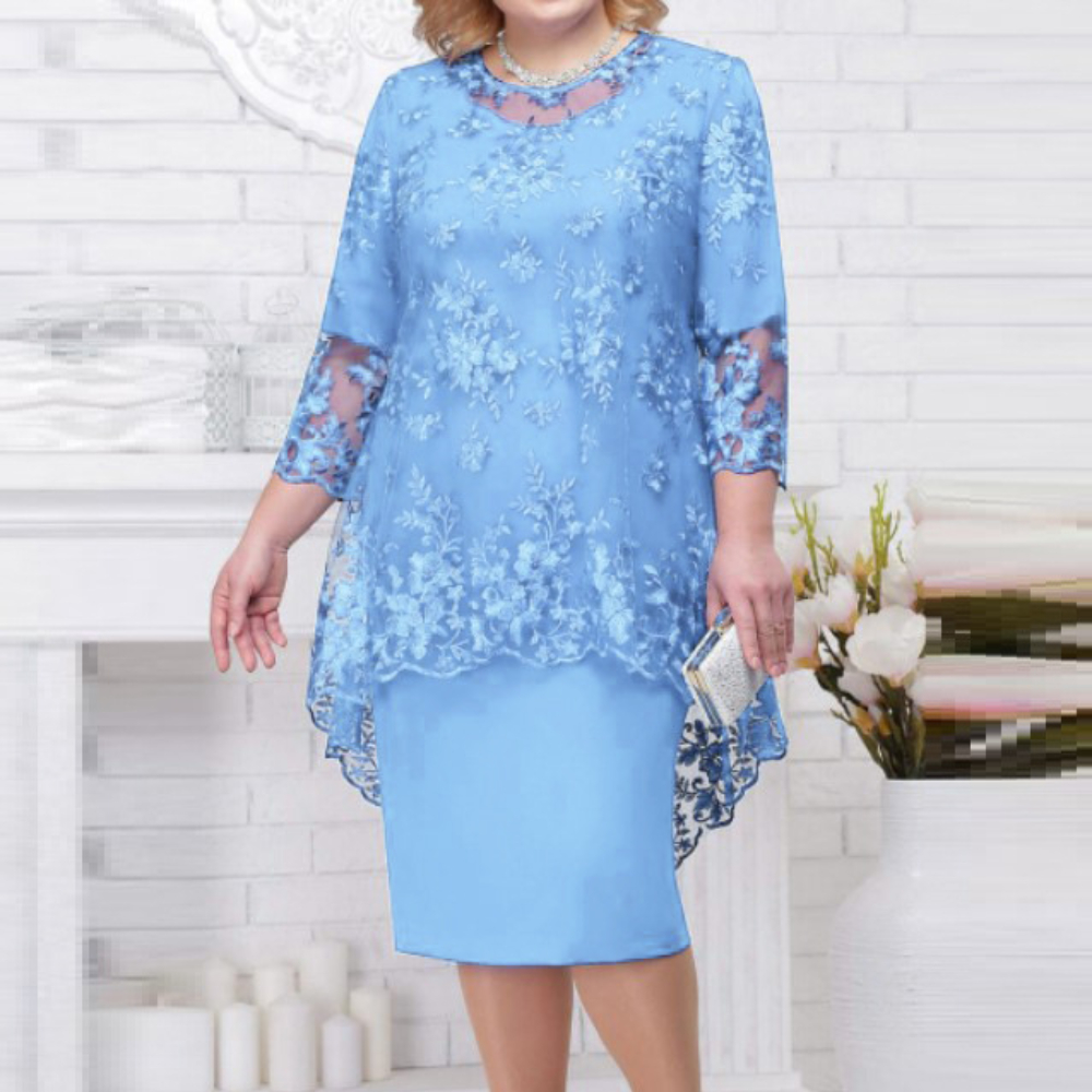 GR | Elegant lace pattern 3/4 sleeve women's evening dress