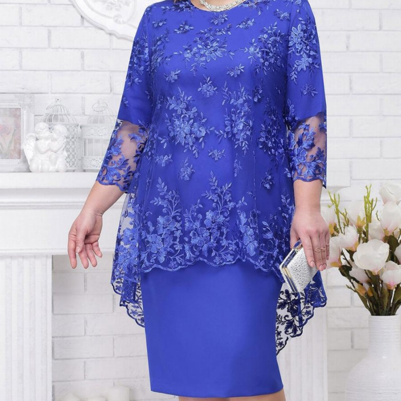 GR | Elegant lace pattern 3/4 sleeve women's evening dress