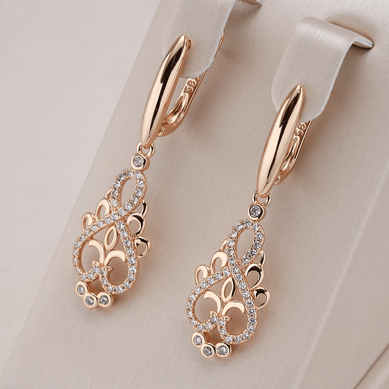 GR | Elf Earrings with Zirconia in Gold