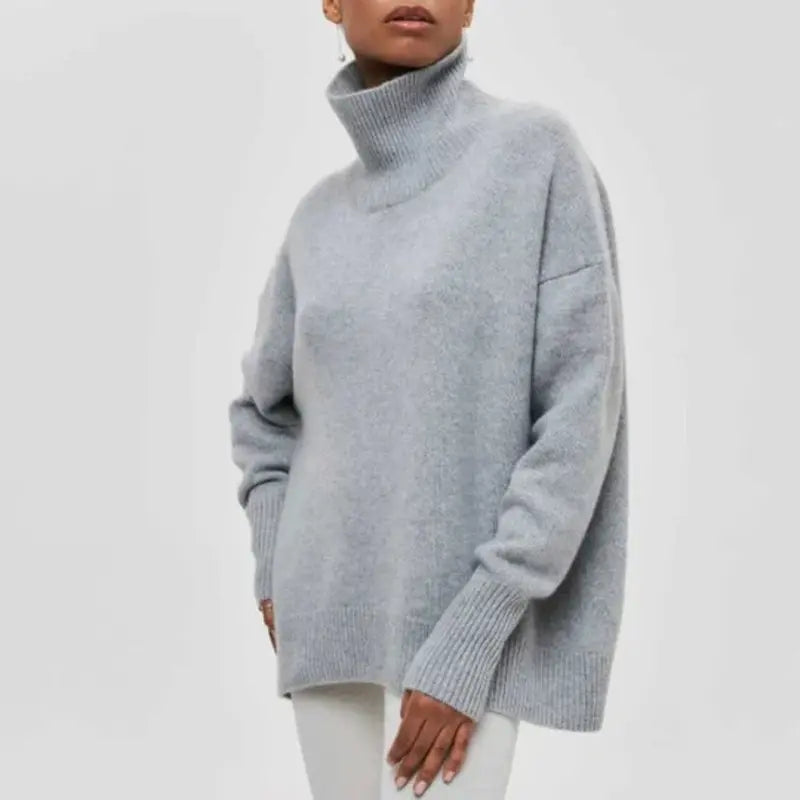 GR | Warm roll-neck sweater in a simple design for women